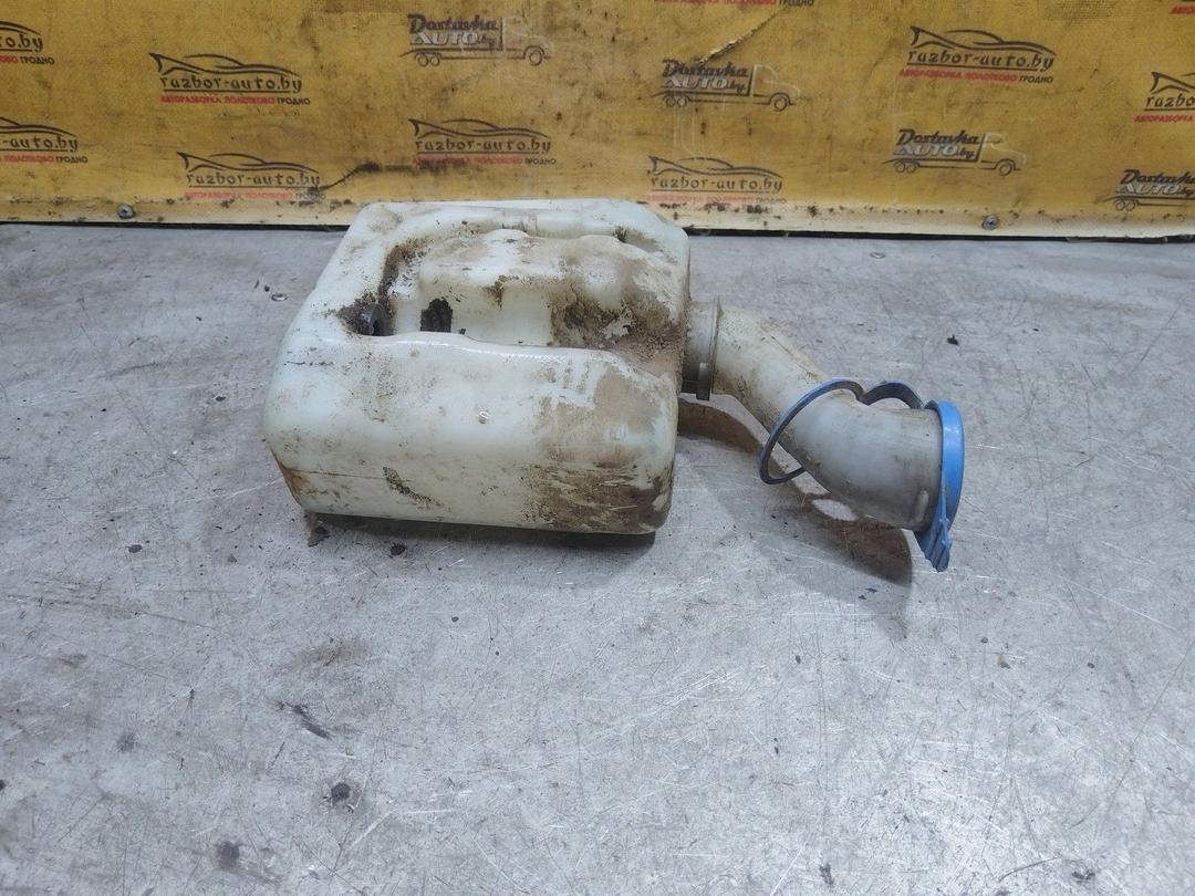 Бачок омывателя VOJ5UK Audi A4 купить