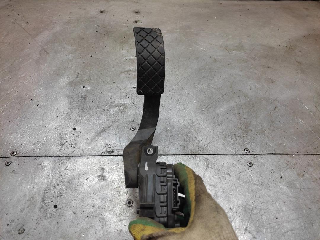 Педаль газа GUE9OQ Audi A6