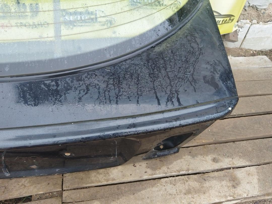 Крышка багажника (дверь 3-5) JB2V8R Mitsubishi Carisma undefined