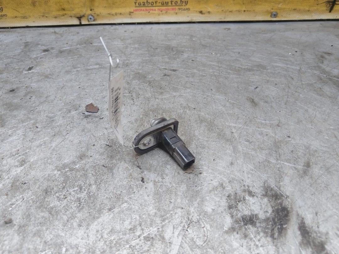 Выключатель концевой (концевик) 33IXRJ Hyundai Getz купить в магазине запчастей бу