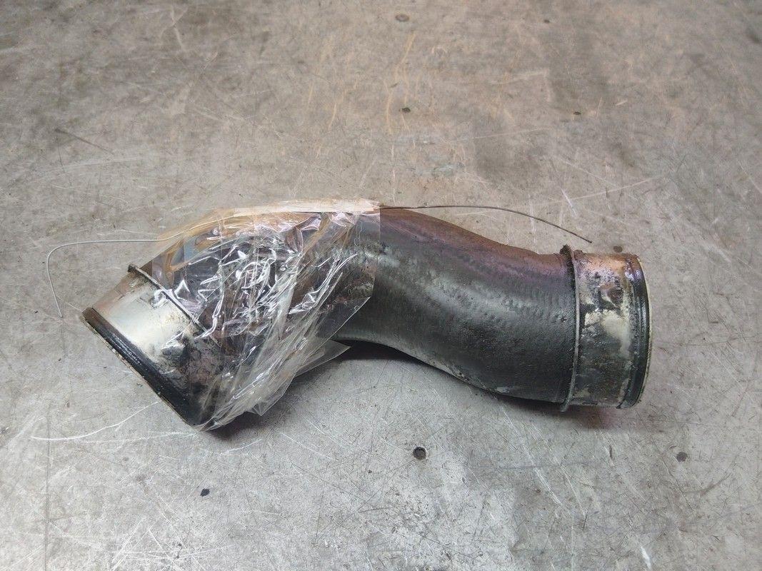 Патрубок интеркулера F4LEZS Seat Altea