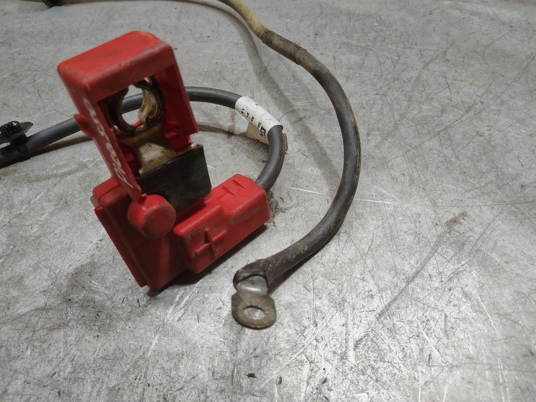 Клемма аккумулятора плюс N81MD9 Citroen Xsara Picasso купить в магазине запчастей бу