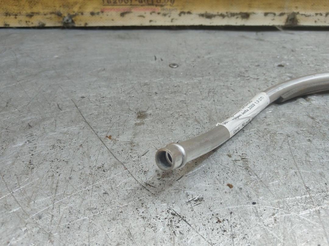 Направляющая трубка для троса ручника (стояночного тормоза) 2KSHJD Volkswagen Jetta - Фото 2