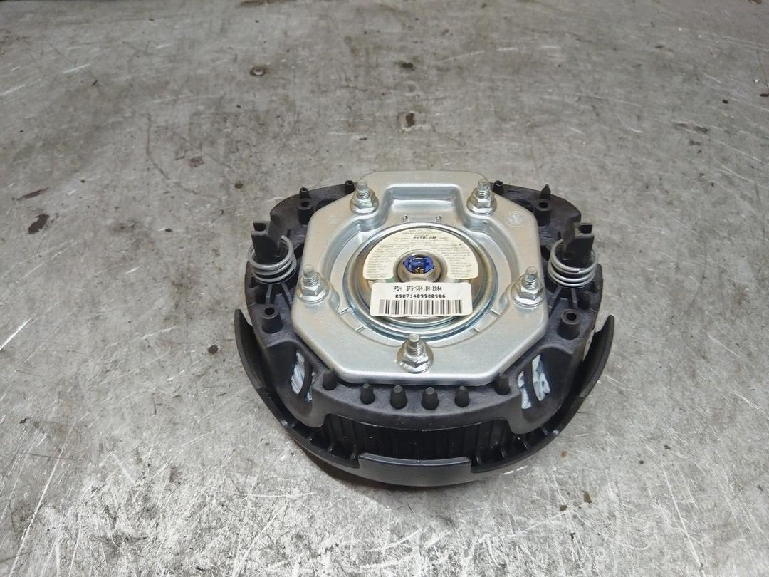 Подушка безопасности водителя Z5VJTR Volkswagen Polo купить с доставкой. Огромный выбор запчастей и марок авто. У нас есть практически все.