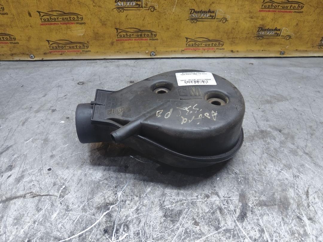 Воздуховод W52TUH Opel Astra