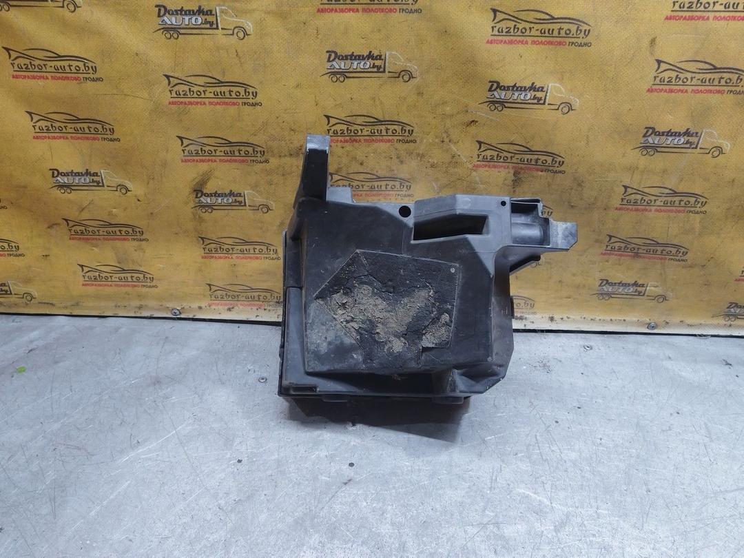 Короб предохранителей YTHV0G Renault Scenic купить с доставкой