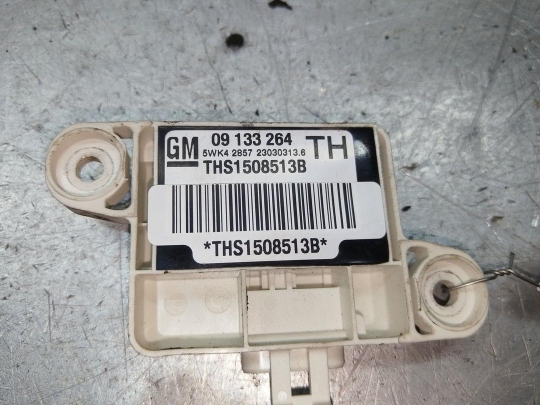 Датчик удара 6087EK Opel Zafira - Фото 3