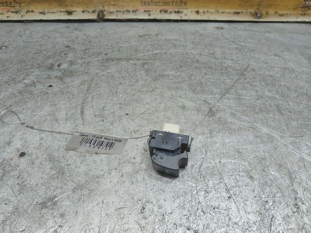 Кнопка стеклоподъемника заднего правого WUDQH6 Toyota Avensis - Фото 3