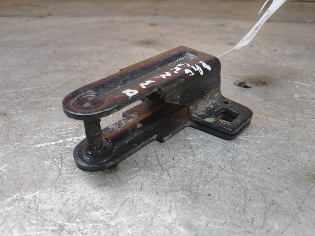 Ответная часть замка багажника 1T162R BMW X5 E53 - Фото 2