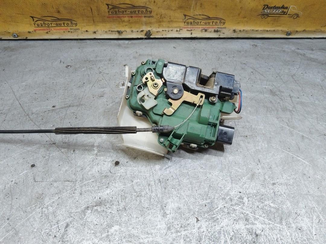 Замок двери передней правой R8P974 Volkswagen Passat купить с доставкой