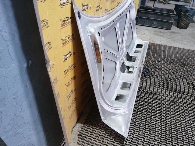 Крышка багажника (дверь 3-5) 11GV6A Ford Orion undefined