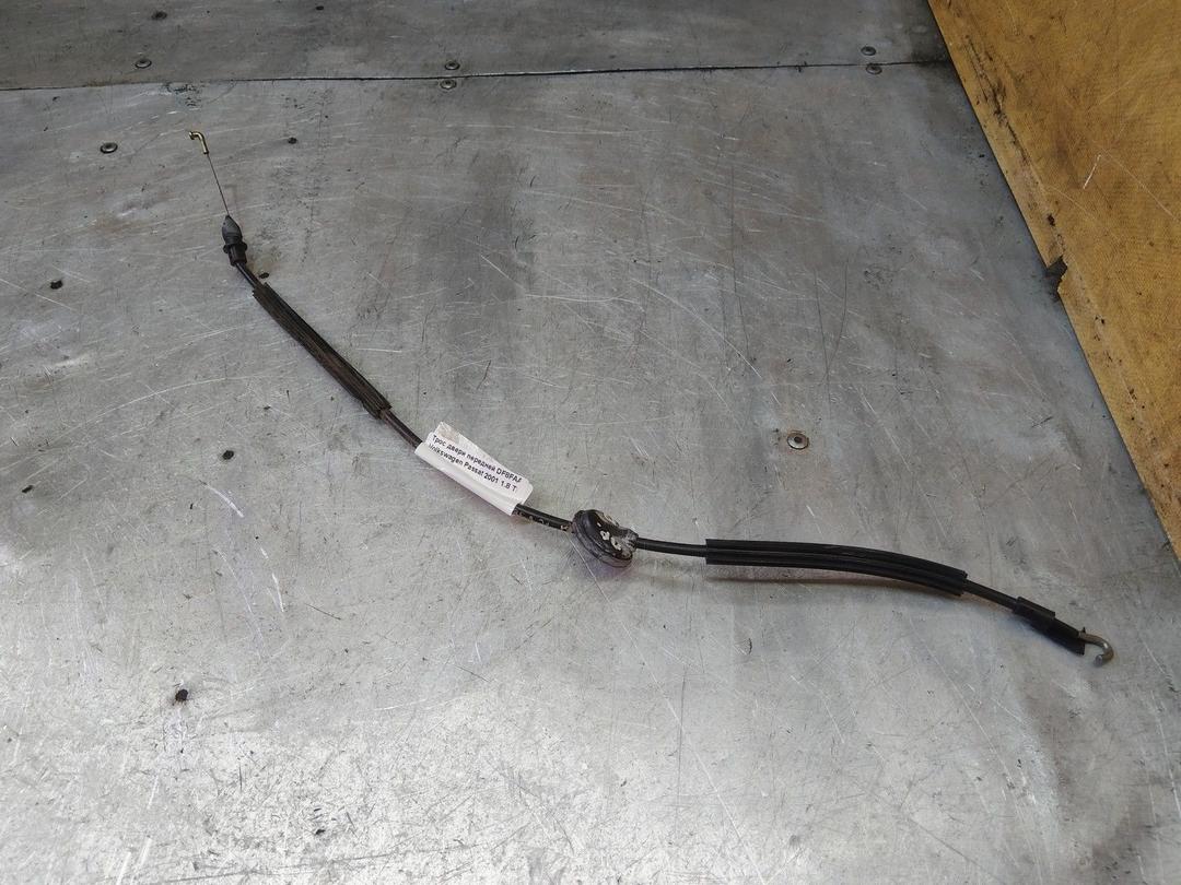 Трос двери передней DF8FAA Volkswagen Passat