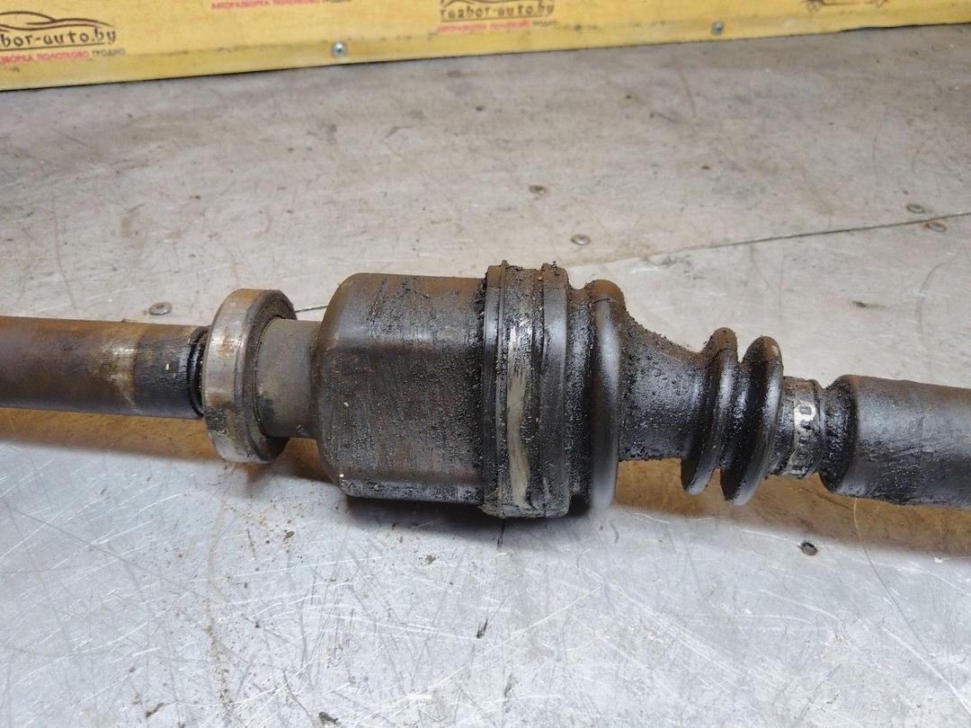 Полуось передняя правая (приводной вал, ШРУС) 1RHFQU Renault Scenic купить с доставкой