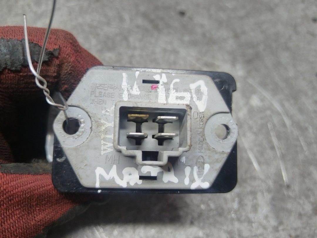 Сопротивление печки 9B9G8L Hyundai Matrix купить в магазине запчастей бу