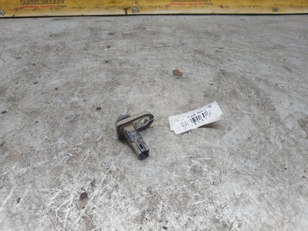 Выключатель концевой (концевик) VELJ7X Hyundai Getz купить в магазине запчастей бу