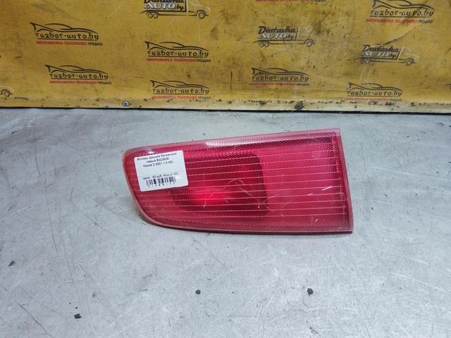 Фонарь крышки багажника левый E4CGO8 Mazda 2