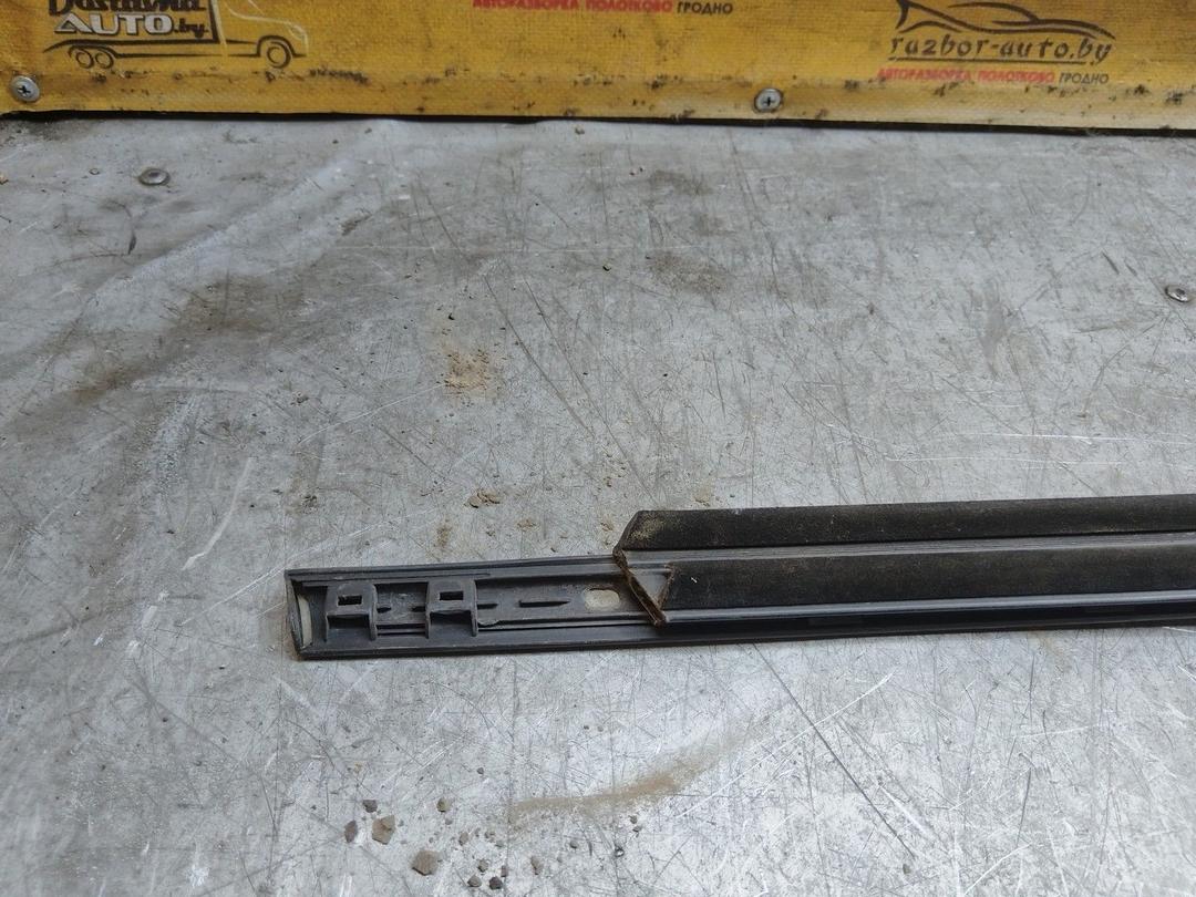 Молдинг стекла двери передней левой наружный IZV2OW Opel Zafira купить в магазине запчастей бу