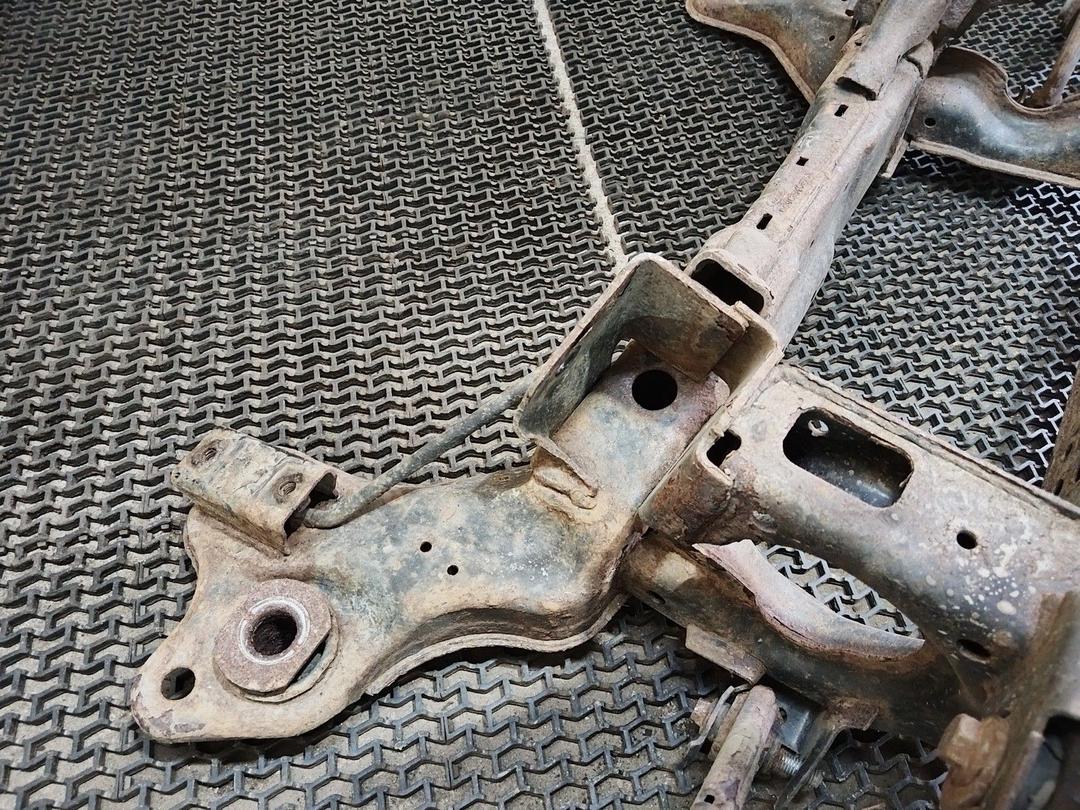 Балка подвески задняя OX7NG6 Ford Fusion купить на авторазборке