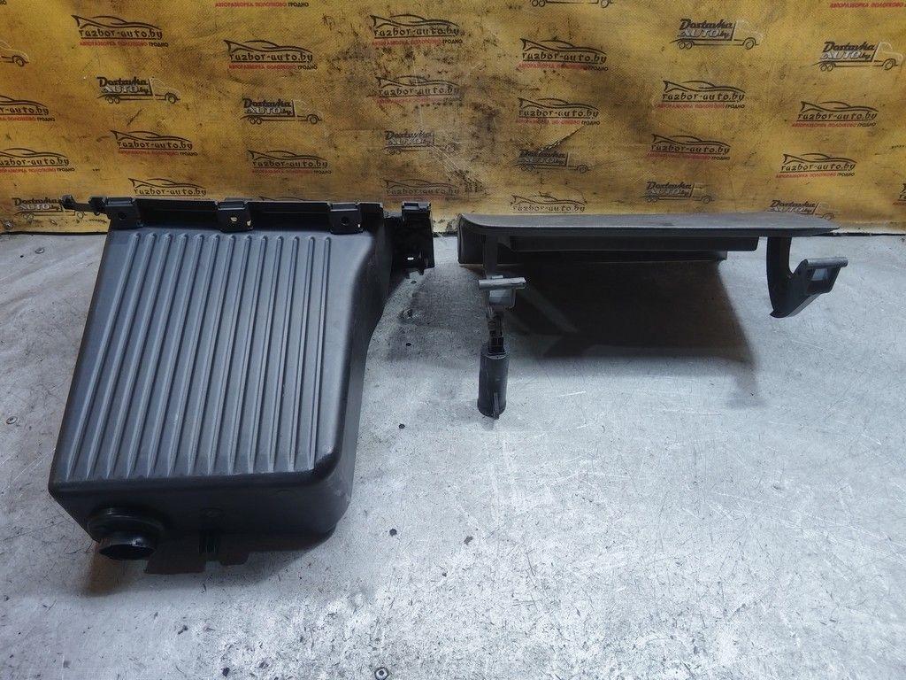 Бардачок QAJUZD Ford Focus - Фото 7