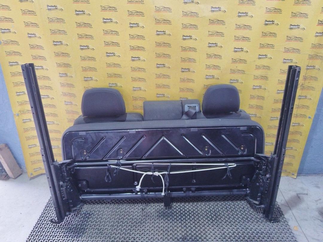 Сиденье заднее SEPMWP Opel Zafira undefined
