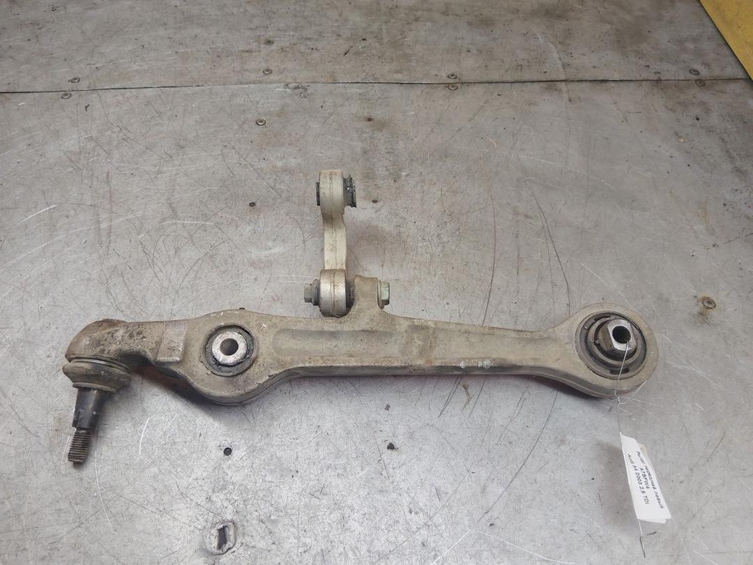 Рычаг передний левый A7SFW4 Audi A4