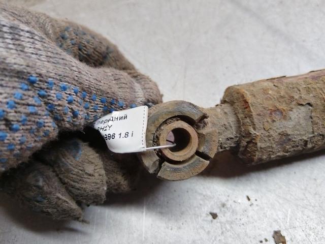 Амортизатор передний правый IL9H2Y Mercedes C W202 купить в магазине запчастей бу