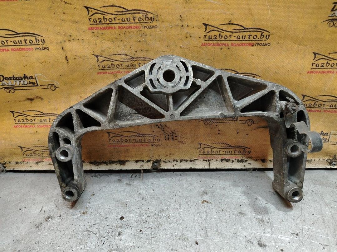Кронштейн двигателя 3DWRQD Saab 9-5 - Фото 4