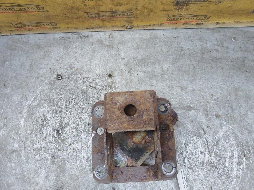 Кронштейн рессоры TFGBYG Renault Master купить в магазине запчастей бу