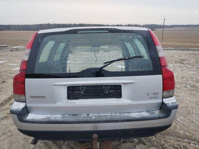 Усилитель бампера заднего D09GK4 Volvo V70 - Фото 1