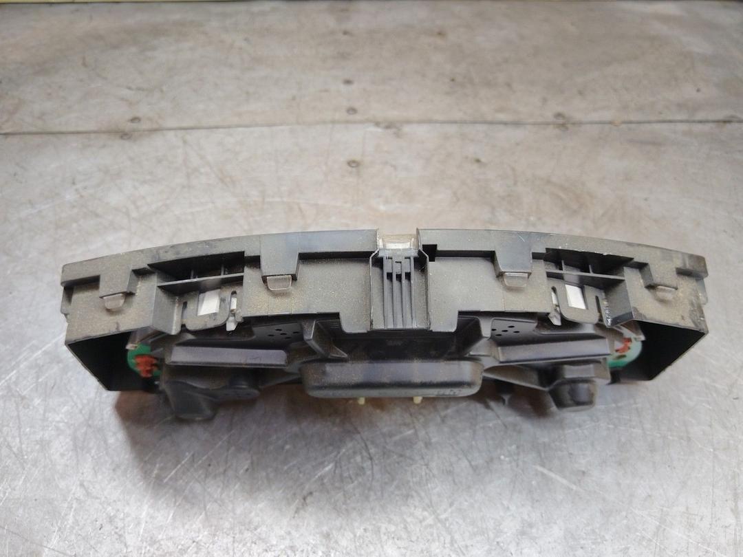 Щиток приборов (приборная панель) 7LG6ZC Opel Meriva купить с доставкой