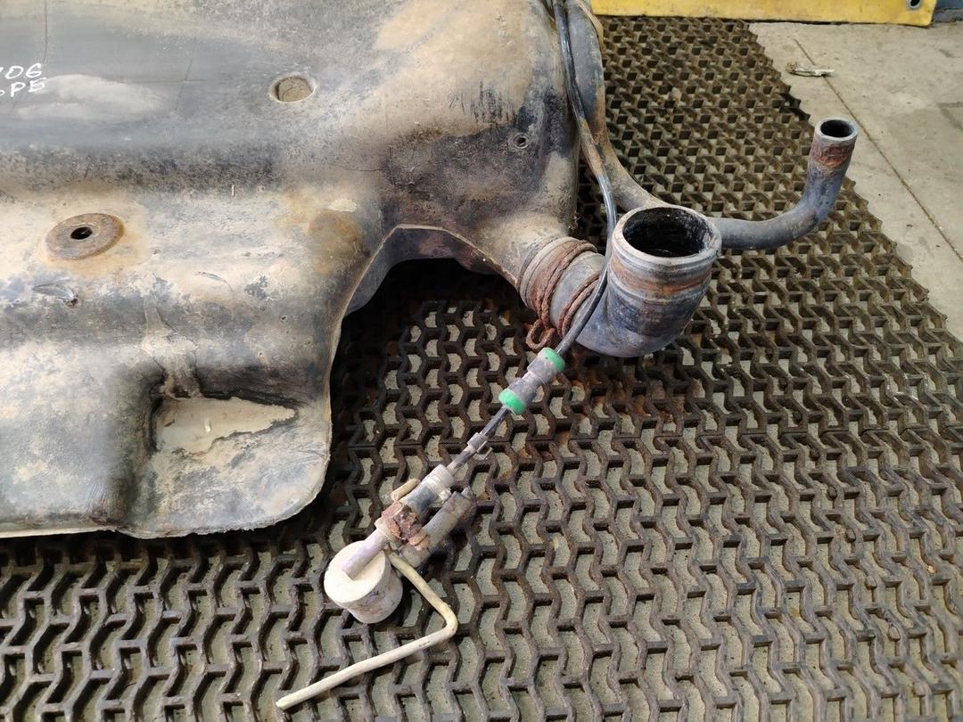 Бак топливный 364P30 Peugeot 106 - Фото 2