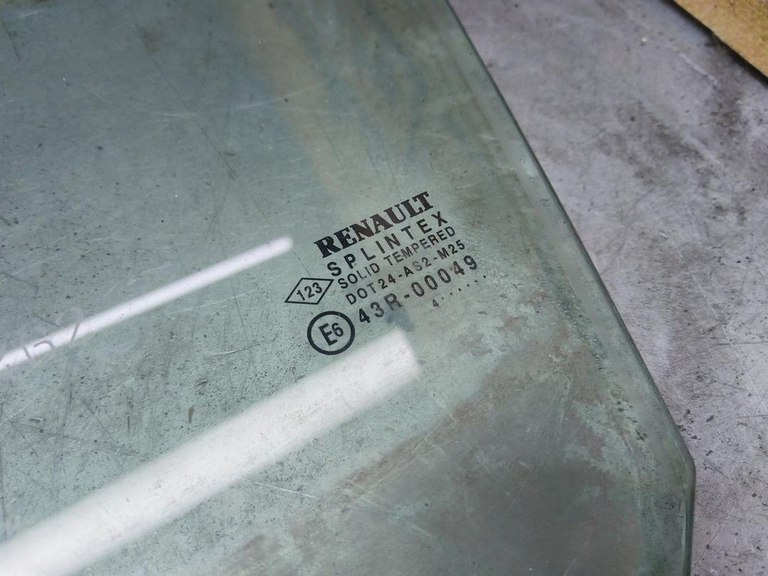 Стекло двери передней левой D6DE3G Renault Scenic купить