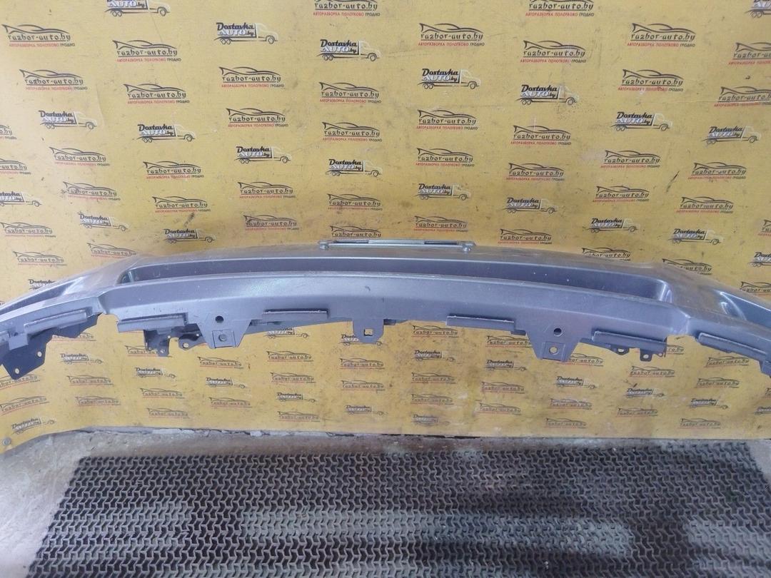Бампер передний E5WJ42 Toyota Avensis undefined