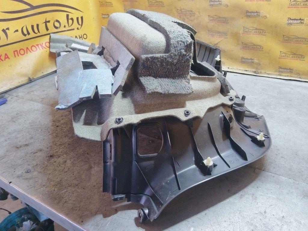 Обшивка багажника DV2GCQ Toyota Avensis - Фото 5