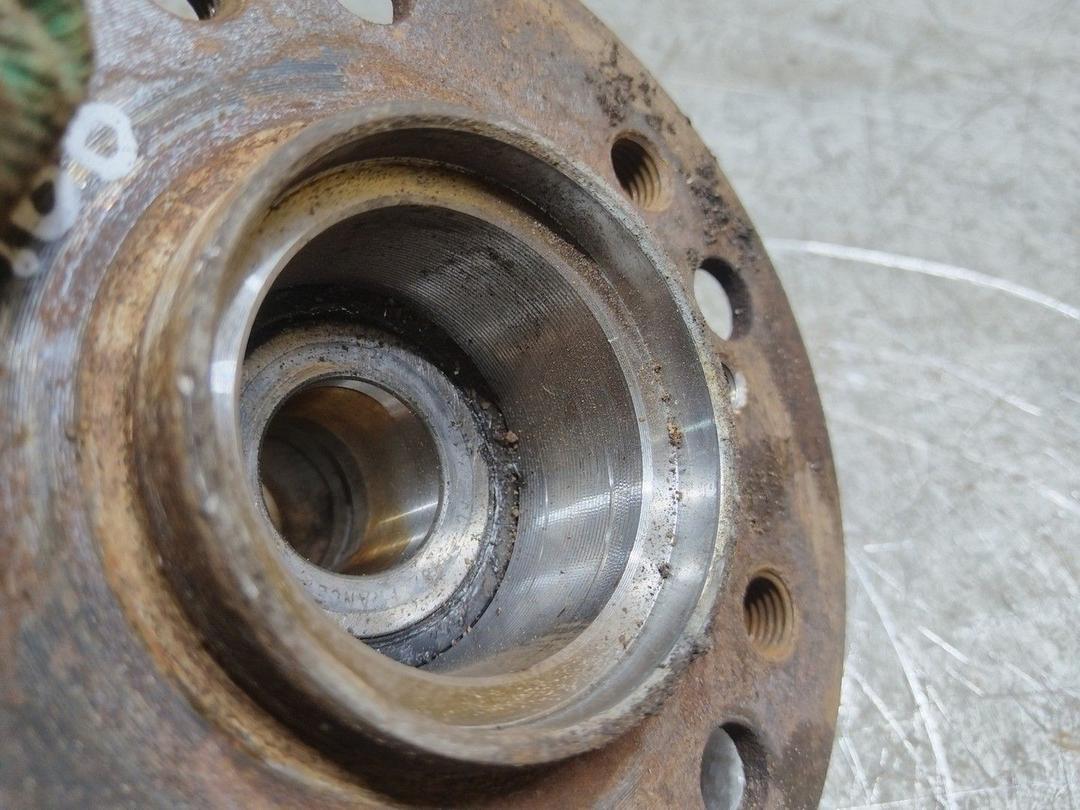 Ступица задняя правая X75U84 Mercedes A W168 - Фото 2