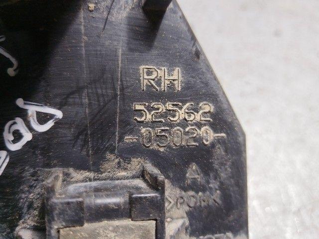 Кронштейн крепления бампера заднего EEIIF3 Toyota Avensis undefined