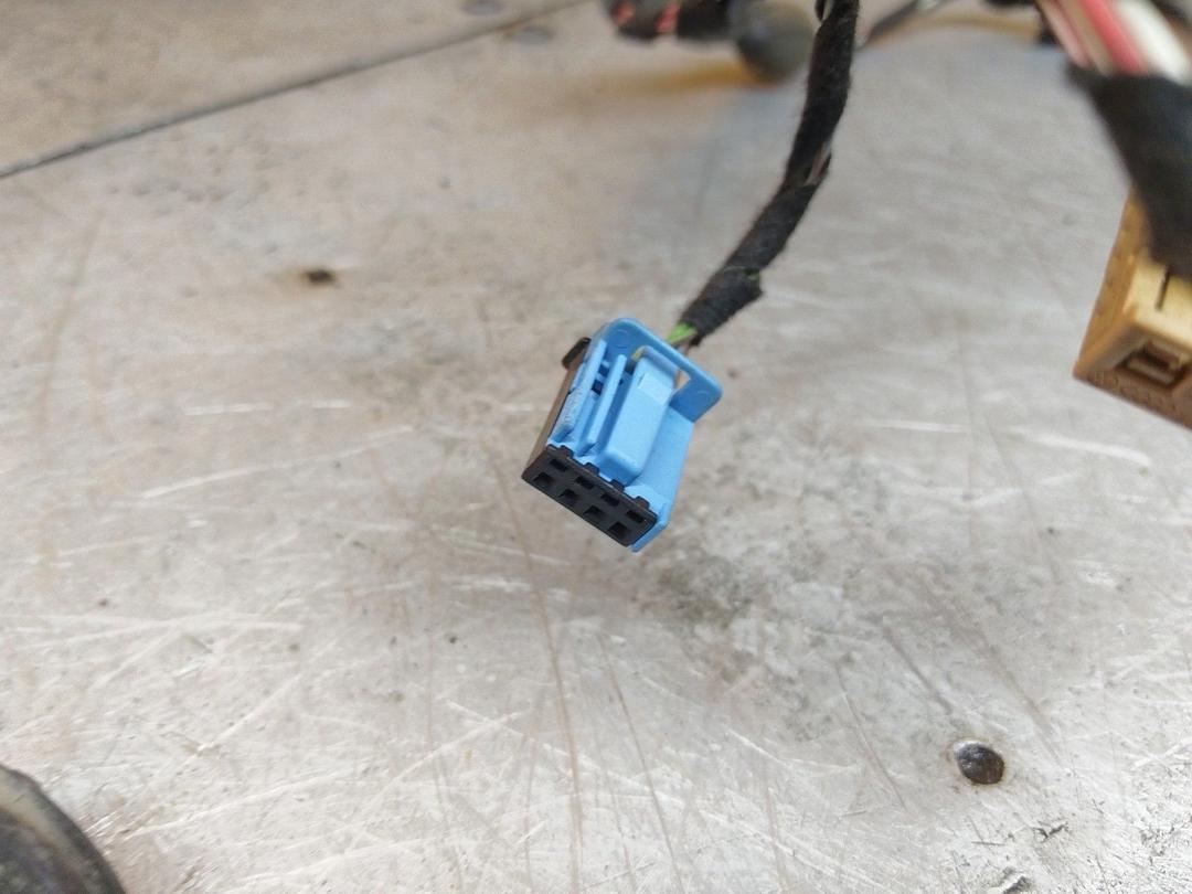 Проводка двери передней левой 6CS7W9 Volkswagen Caddy undefined