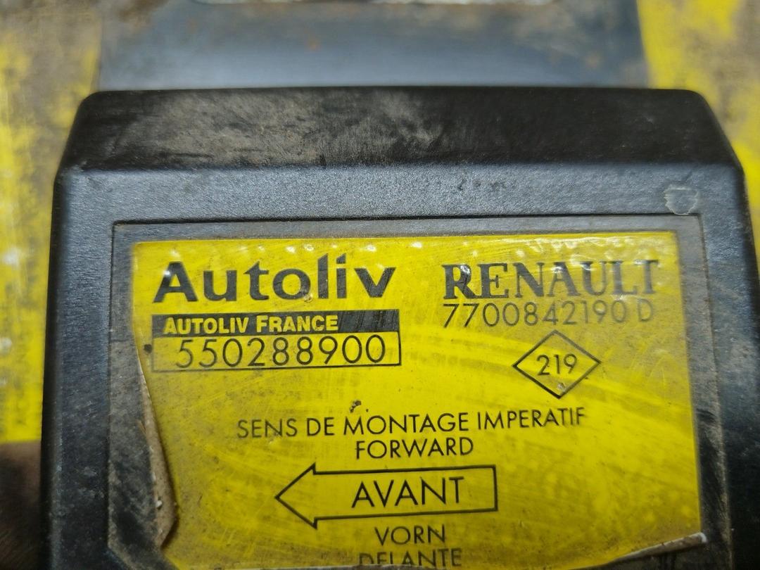 Блок AirBag 1PMZO8 Renault Laguna купить в магазине запчастей бу