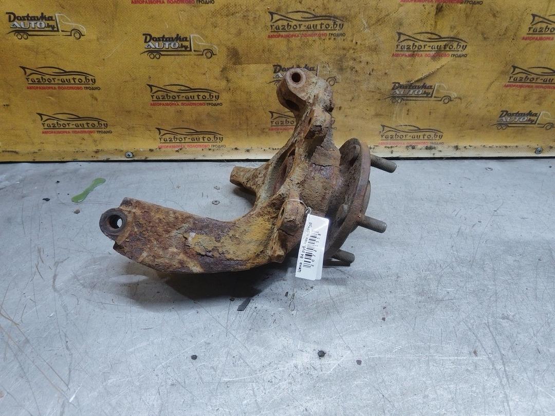 Кулак поворотный правый T62MML Mazda 3 купить на авторазборке