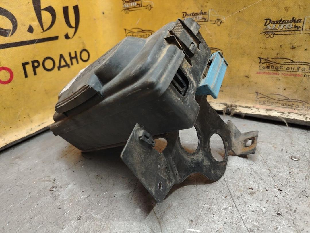 Блок предохранителей QO063O Peugeot 806 - Фото 3