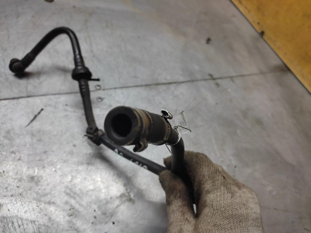 Трубка вакуумная YWV05P Audi A3 - Фото 2