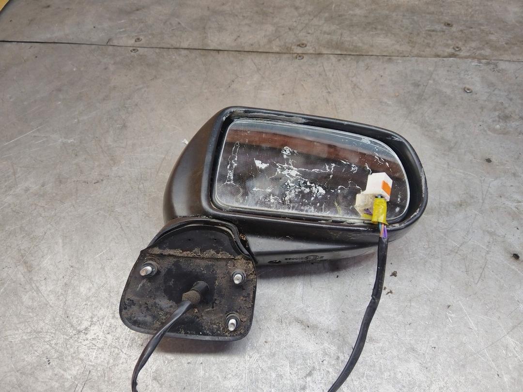 Зеркало наружное правое BMI2YE Mazda Premacy купить с доставкой