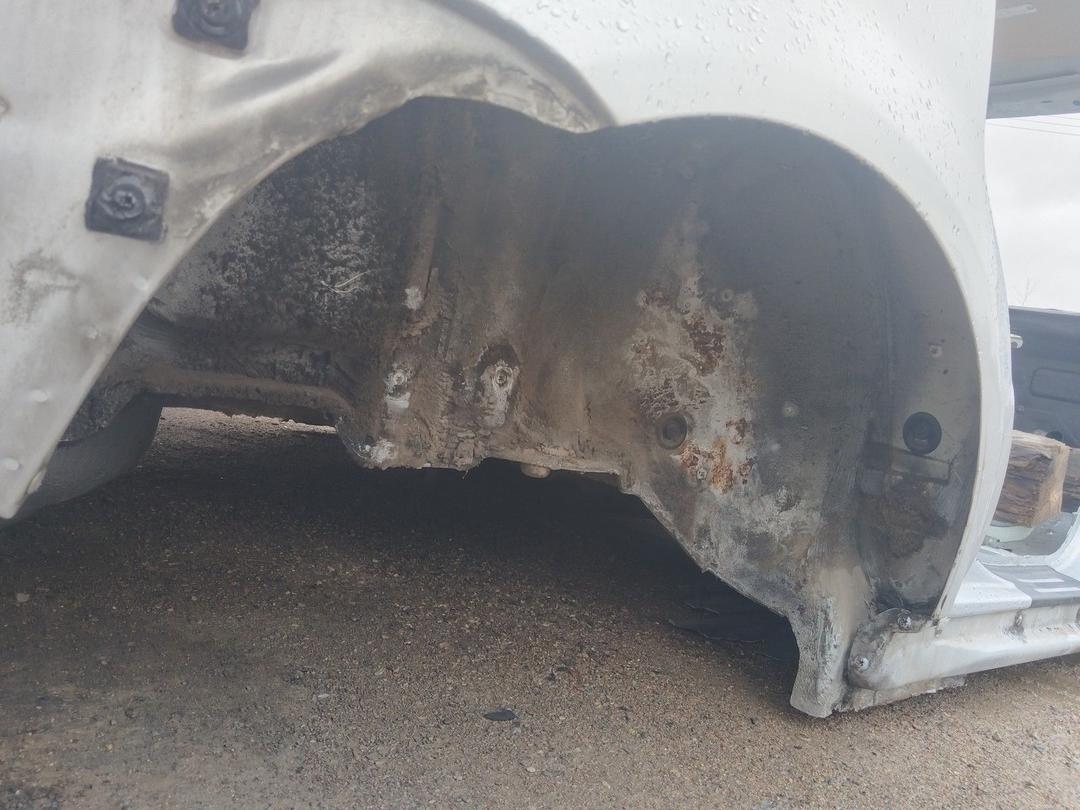 Крыло заднее правое B9M25K Volkswagen Passat купить с доставкой