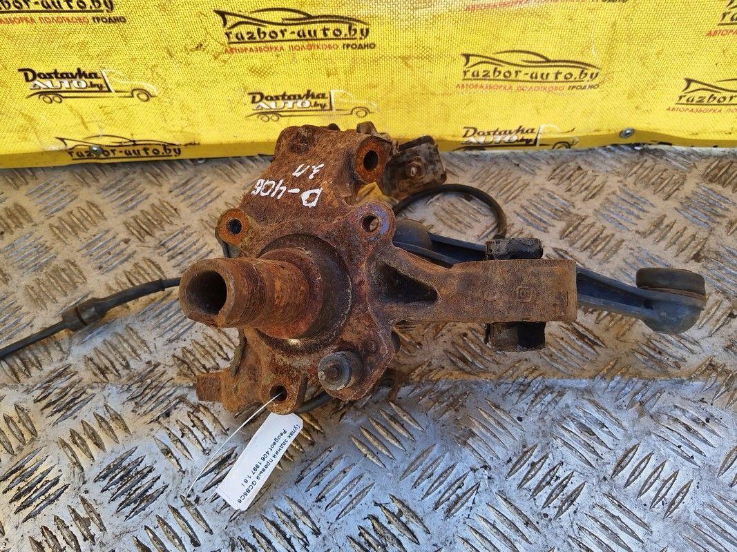 Кулак задний правый GCB5C6 Peugeot 406