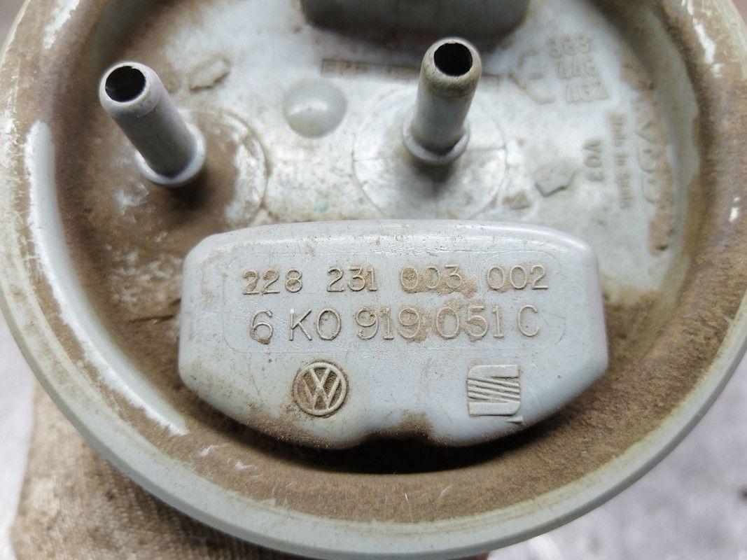 Колба в бак GZ2U0Z Seat Cordoba купить в магазине запчастей бу