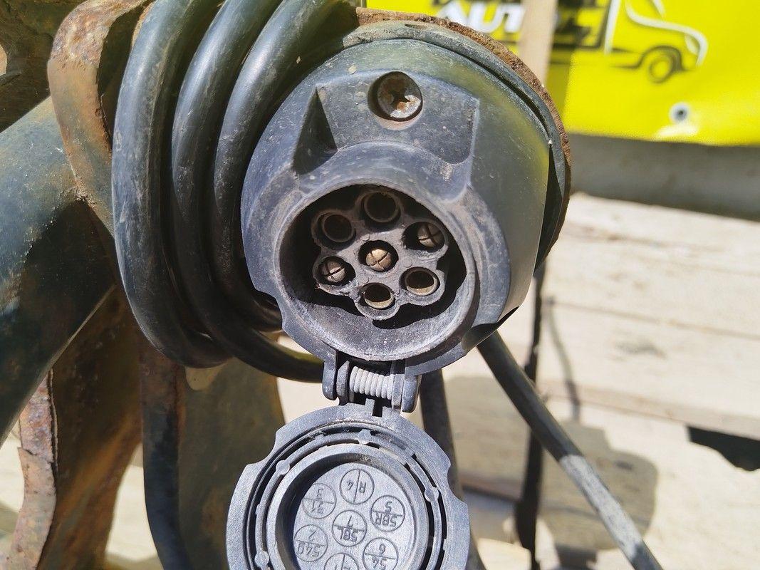 Прицепное устройство (фаркоп) C9W0Y8 Renault Grand Scenic купить