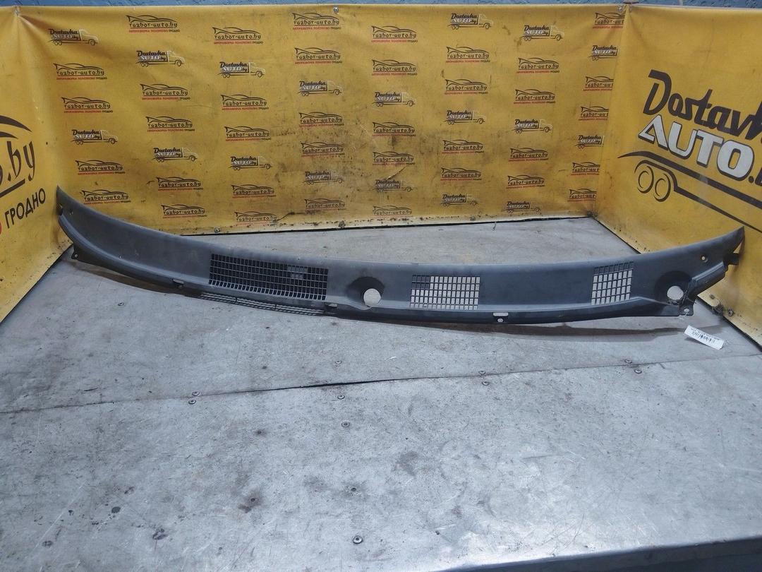 Дождевик YILKCV Mitsubishi Carisma купить в магазине запчастей бу