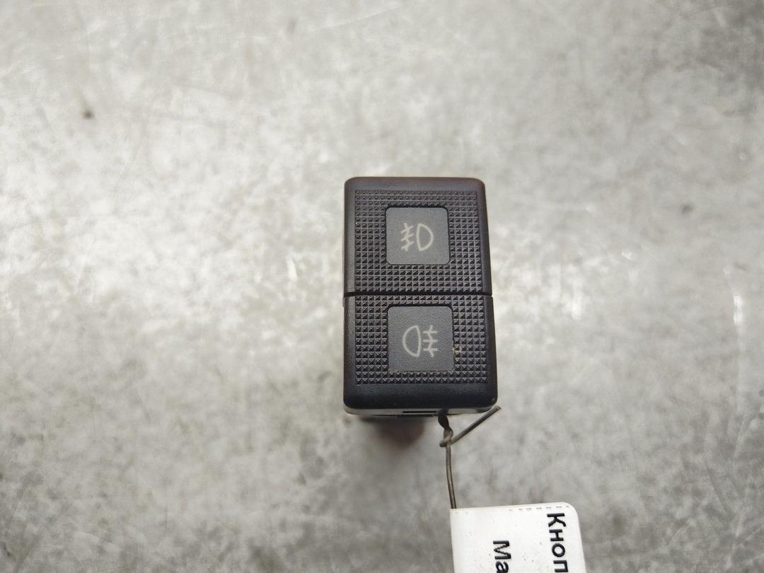 Кнопка противотуманных фар 0T2TUN Mazda Premacy