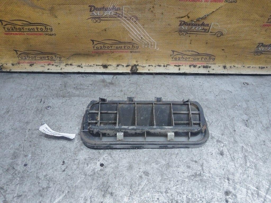 Решетка вентиляции кузова 0CLPO4 Toyota Corolla - Фото 4