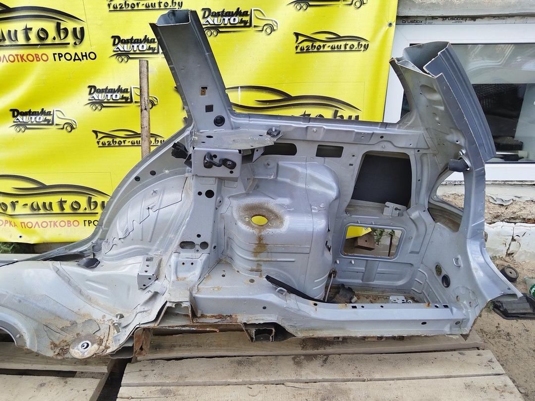 Крыло заднее правое 61EE5F BMW 3 E46 undefined